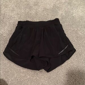 lululemon hotty hot shorts